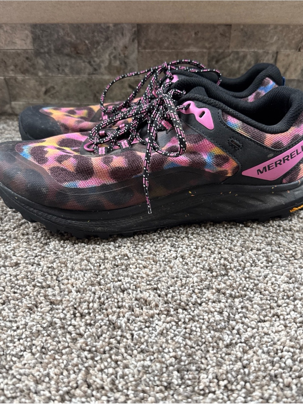 Merrell Antora 3 Women's USA 11 Pink Multi Leopard-Print Trail Shoes EUC